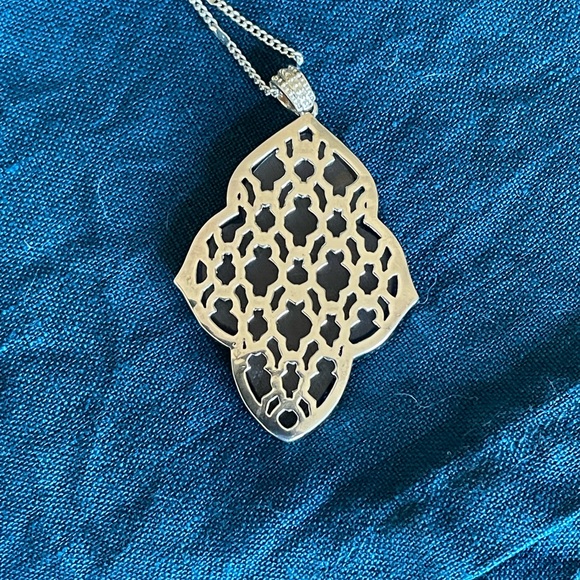 Stella & Dot necklace. - Picture 4 of 6